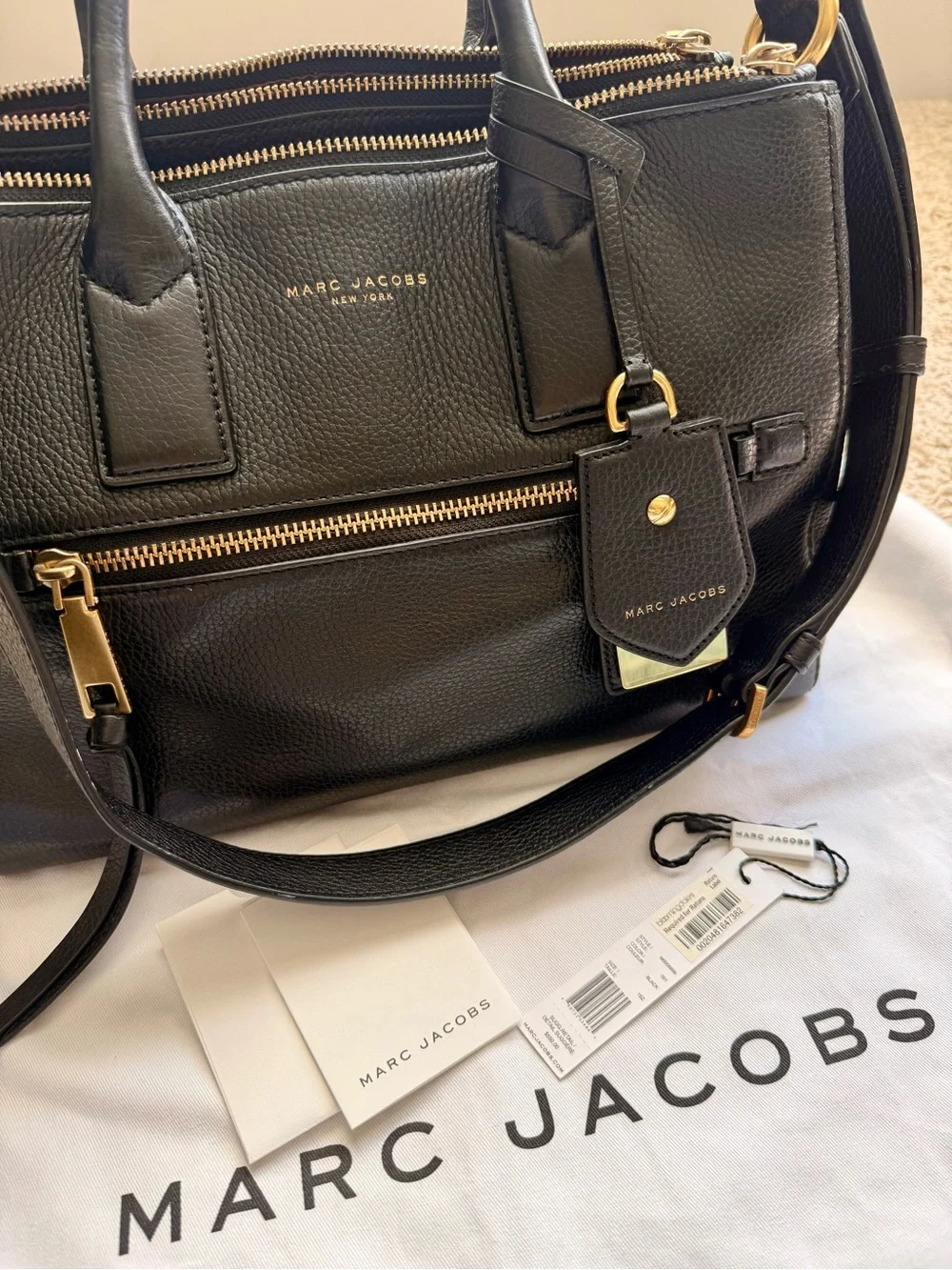 Marc Jacobs classic black